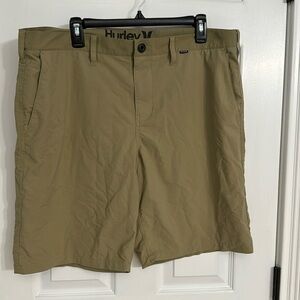 Hurley/Nike Dri-Fit performance shorts. Sz 38 EUC no rips tears or stains.